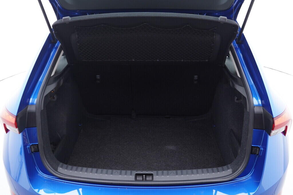 OV190V08441_42.webp_SCALA Ambition 1.5 TSI 110 kW automat, DPH