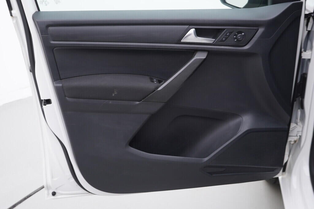 OV190V08443_19.webp_CADDY MAXI Trendline  2.0 TDI 75 kW manuál, DPH
