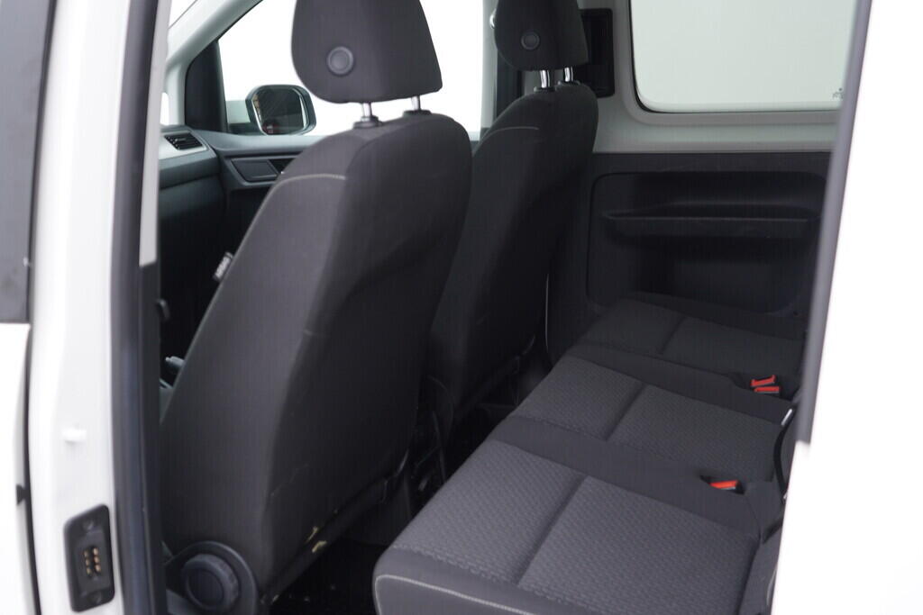 OV190V08443_33.webp_CADDY MAXI Trendline  2.0 TDI 75 kW manuál, DPH