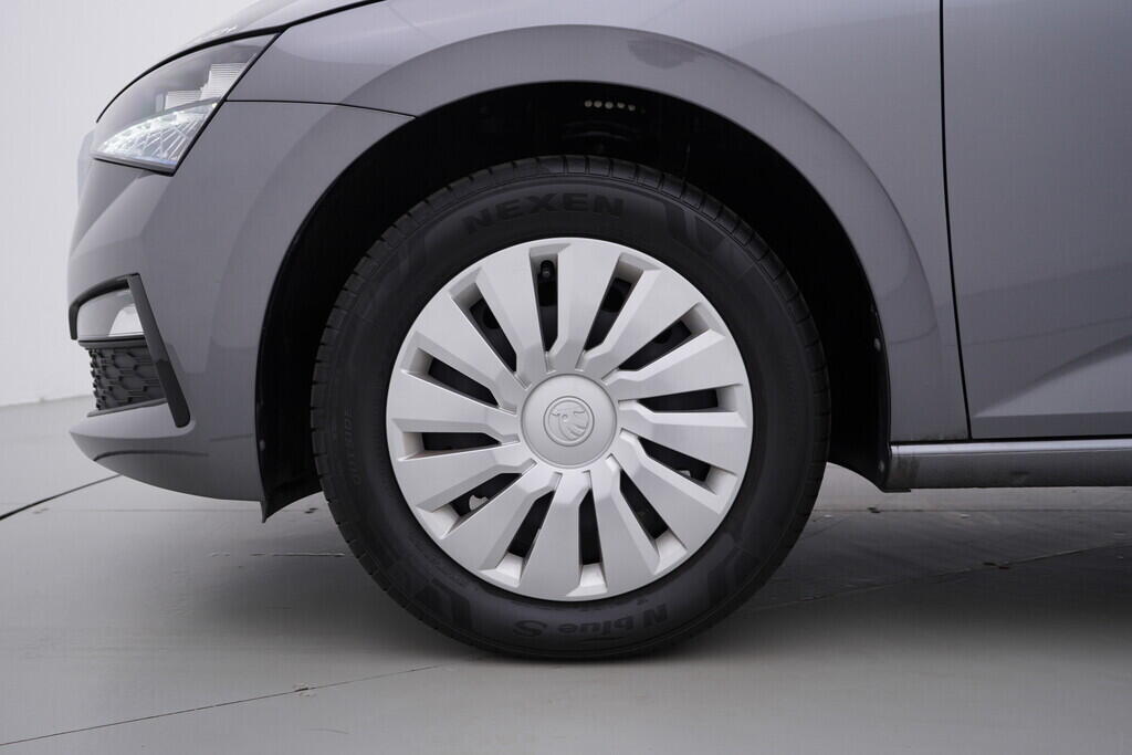 OV190V08451_37.webp_SCALA Ambition 1.0 TSI 81 kW manuál, DPH