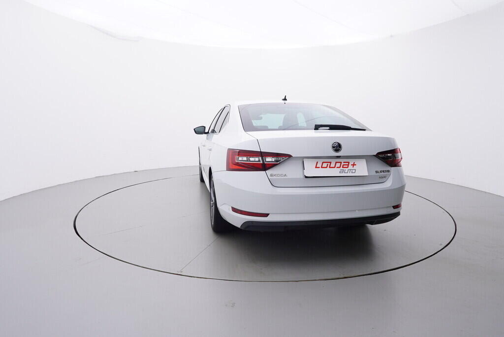 OV190V08458_13.webp_SUPERB L&K 2.0 TDI 140 kW automat