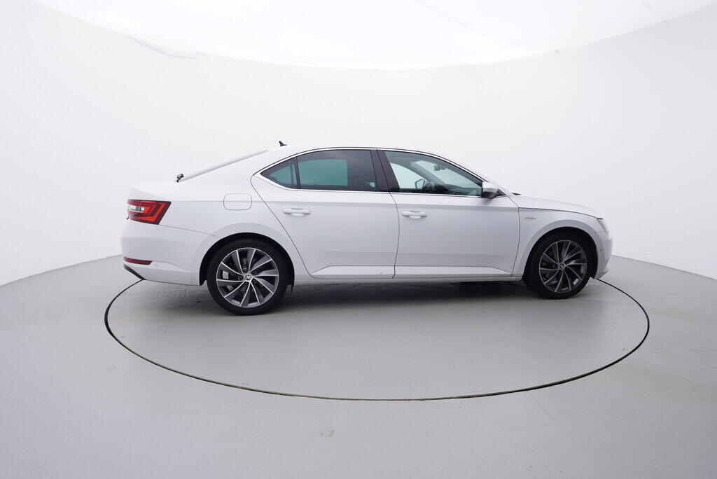OV190V08458_15.webp_SUPERB L&K 2.0 TDI 140 kW automat