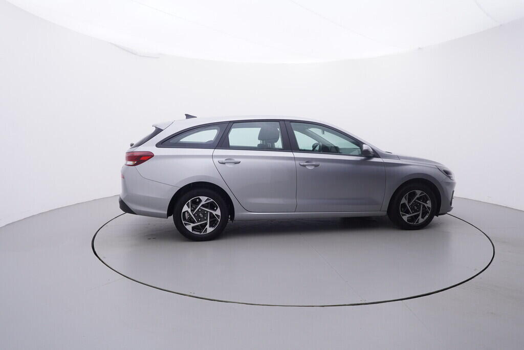 OV190V08464_15.webp_I30 Start 1.0 T-GDi 74 kW manuál, DPH