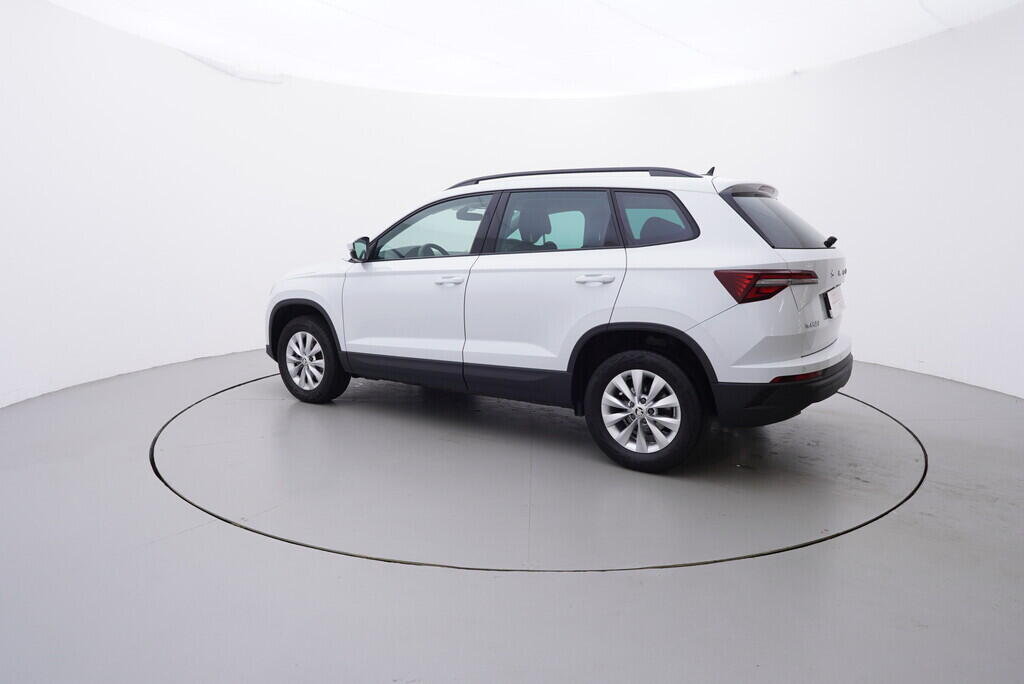 OV190V08469_12.webp_KAROQ Ambition 1.0 TSI 81 kW manuál, DPH