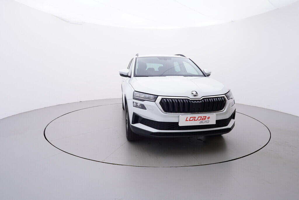 OV190V08469_17.webp_KAROQ Ambition 1.0 TSI 81 kW manuál, DPH