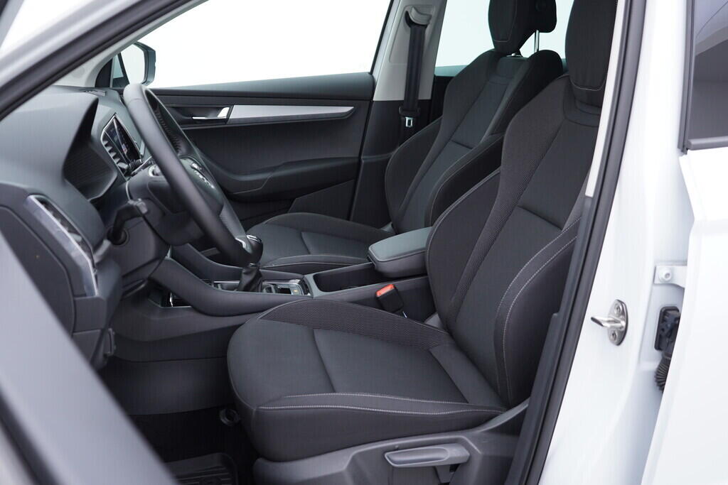 OV190V08469_22.webp_KAROQ Ambition 1.0 TSI 81 kW manuál, DPH