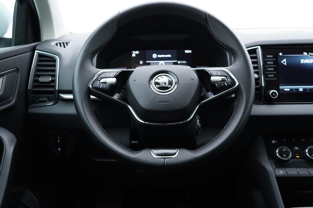 OV190V08469_29.webp_KAROQ Ambition 1.0 TSI 81 kW manuál, DPH