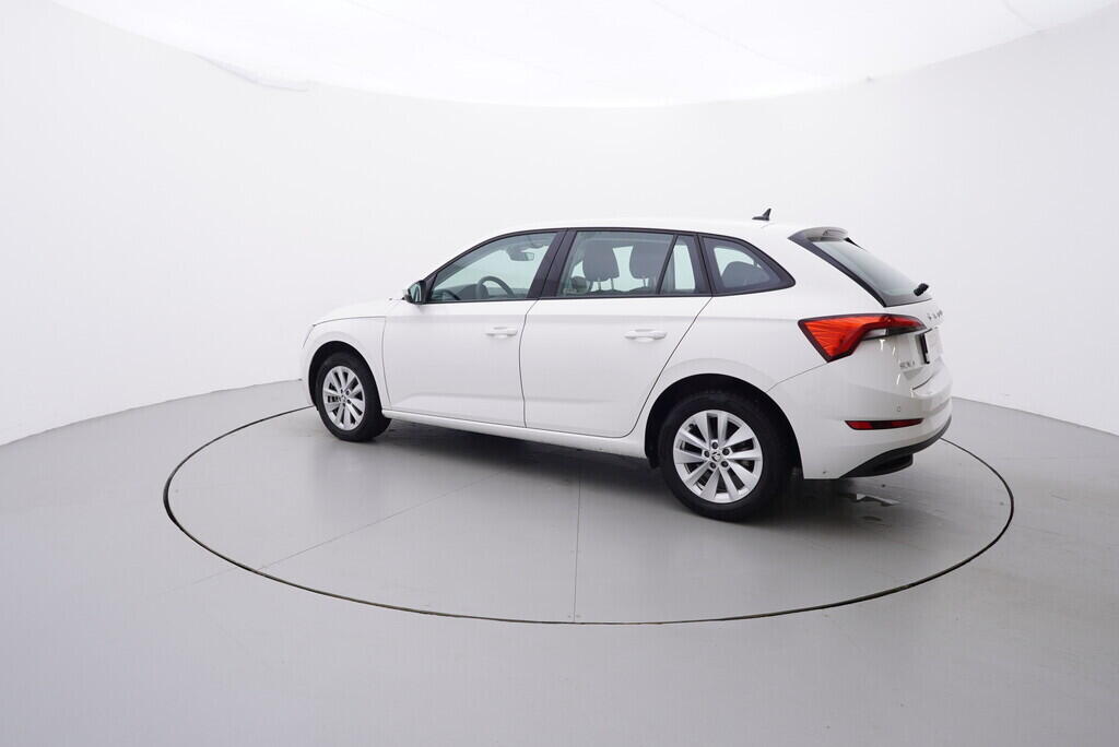 OV190V08470_12.webp_SCALA Ambition 1.0 TSI 81 kW manuál, DPH