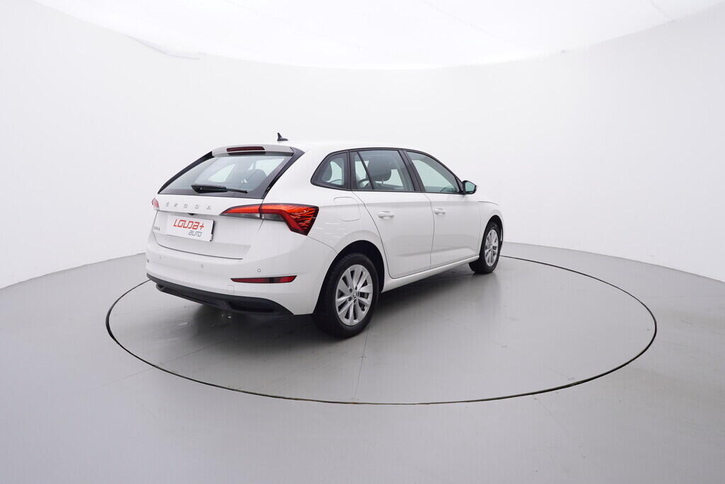 OV190V08470_14.webp_SCALA Ambition 1.0 TSI 81 kW manuál, DPH