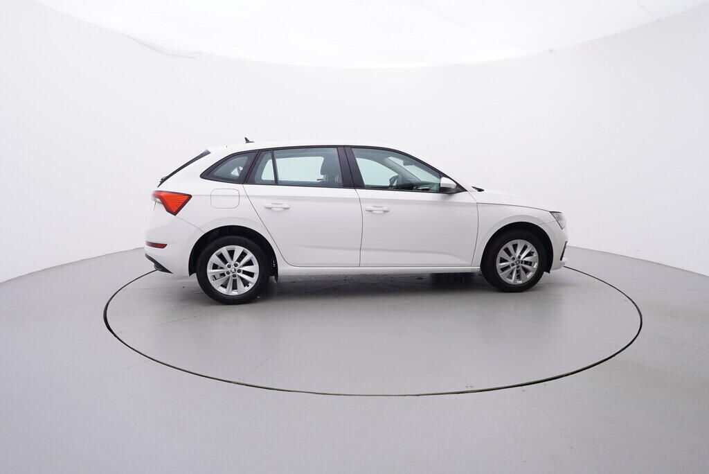 OV190V08470_15.webp_SCALA Ambition 1.0 TSI 81 kW manuál, DPH