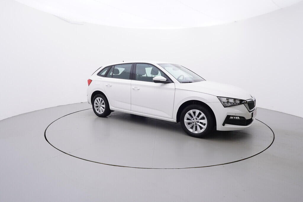 OV190V08470_16.webp_SCALA Ambition 1.0 TSI 81 kW manuál, DPH