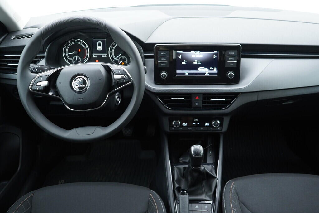 OV190V08470_27.webp_SCALA Ambition 1.0 TSI 81 kW manuál, DPH