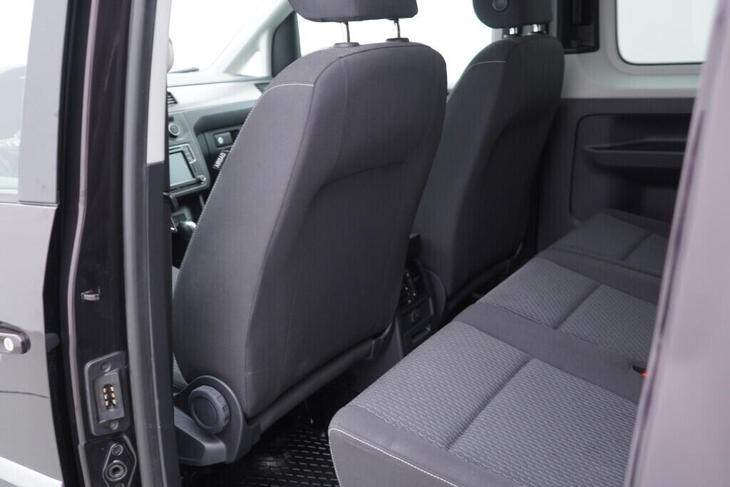 OV190V08480_34.webp_CADDY Trendline 1.4 TSI 96 kW automat, DPH