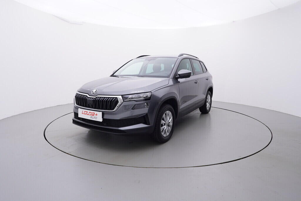 OV190V08483_10.webp_KAROQ Ambition 1.5 381388 110 kW manuál, DPH