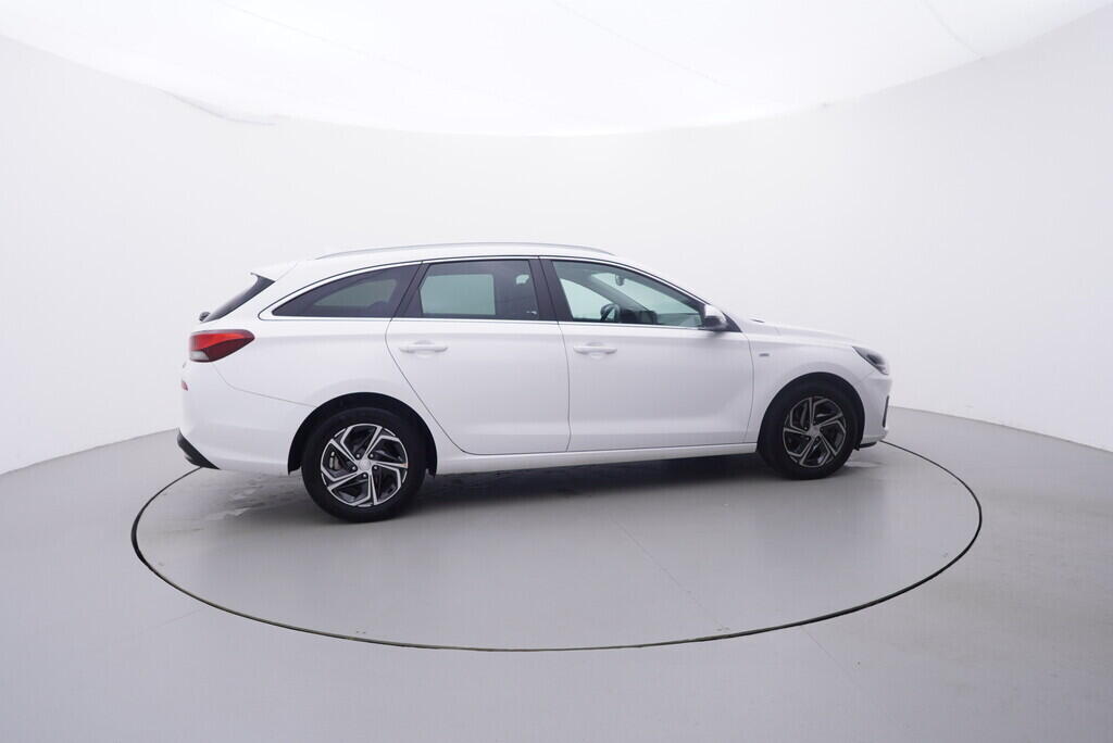 OV190V08489_15.webp_I30 Smart 1.5 T-GDi 117 kW automat, DPH