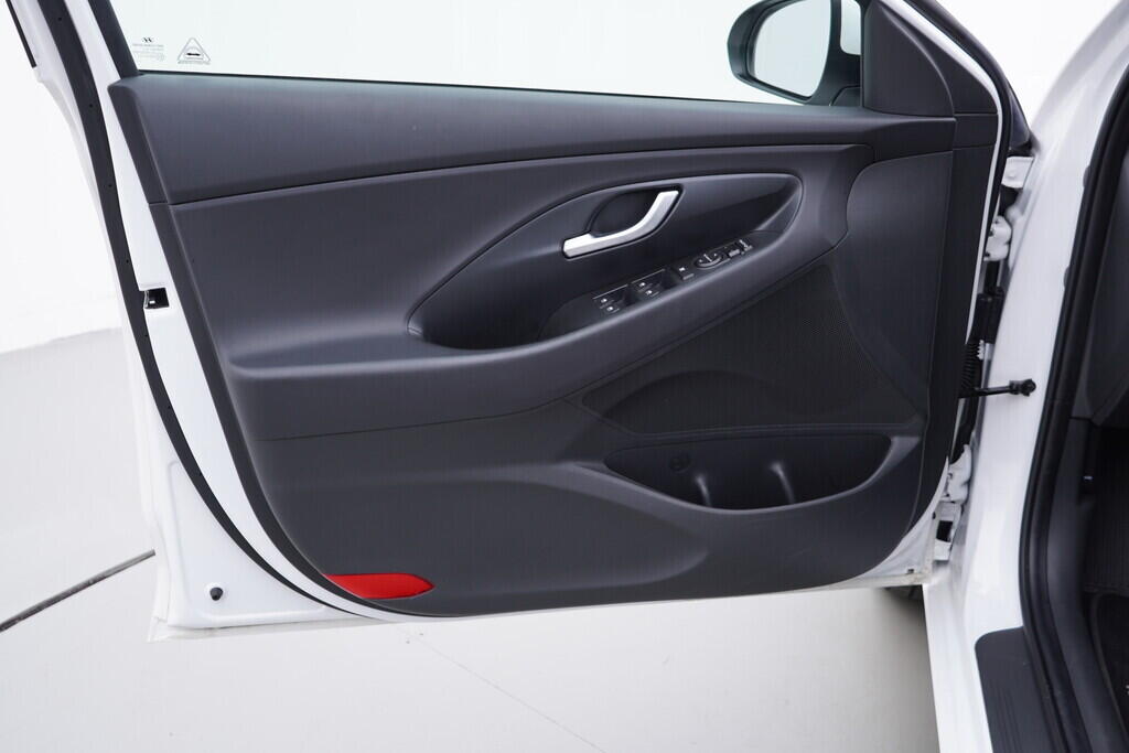 OV190V08489_19.webp_I30 Smart 1.5 T-GDi 117 kW automat, DPH