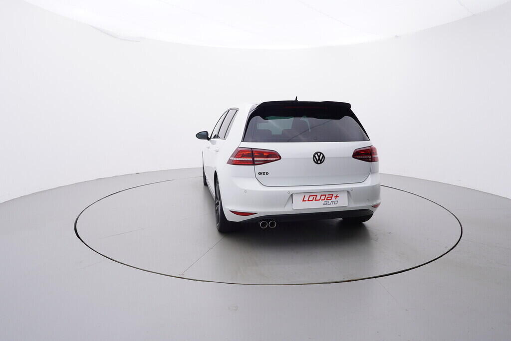 OV190V08493_13.webp_GOLF GTD 2.0 TDI 135 kW manuál