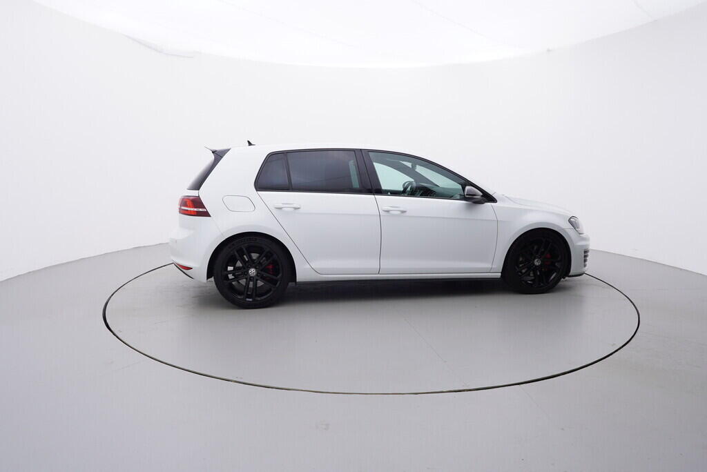 OV190V08493_15.webp_GOLF GTD 2.0 TDI 135 kW manuál