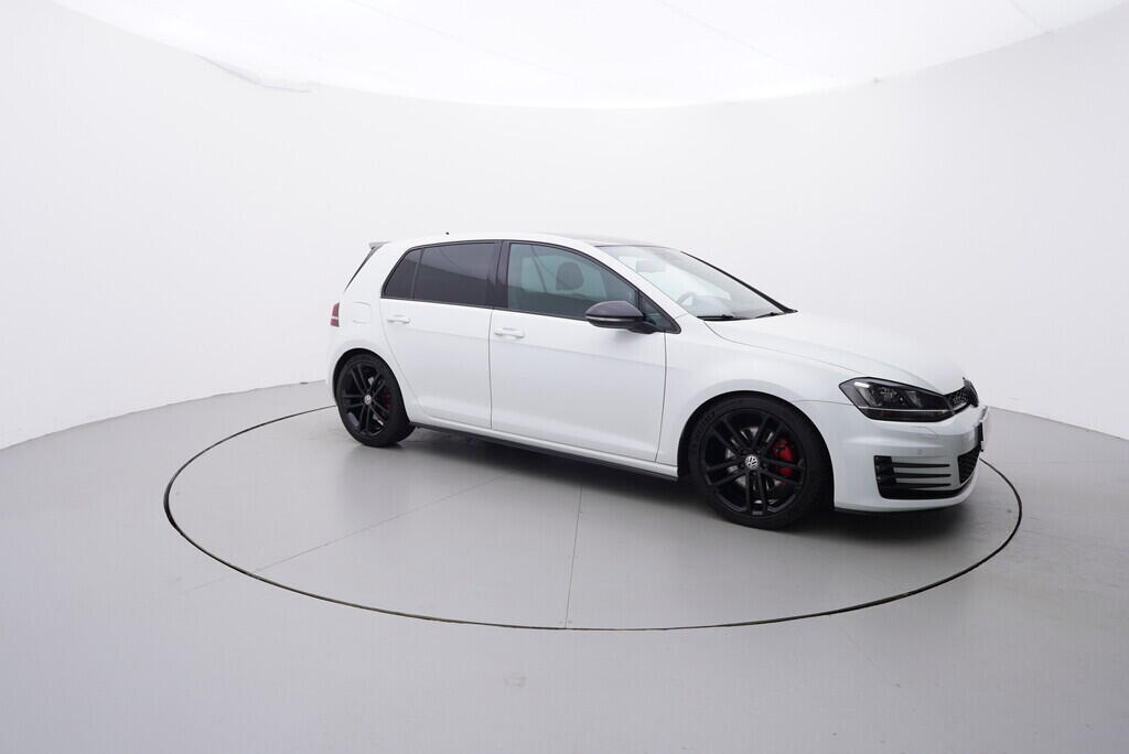 OV190V08493_16.webp_GOLF GTD 2.0 TDI 135 kW manuál