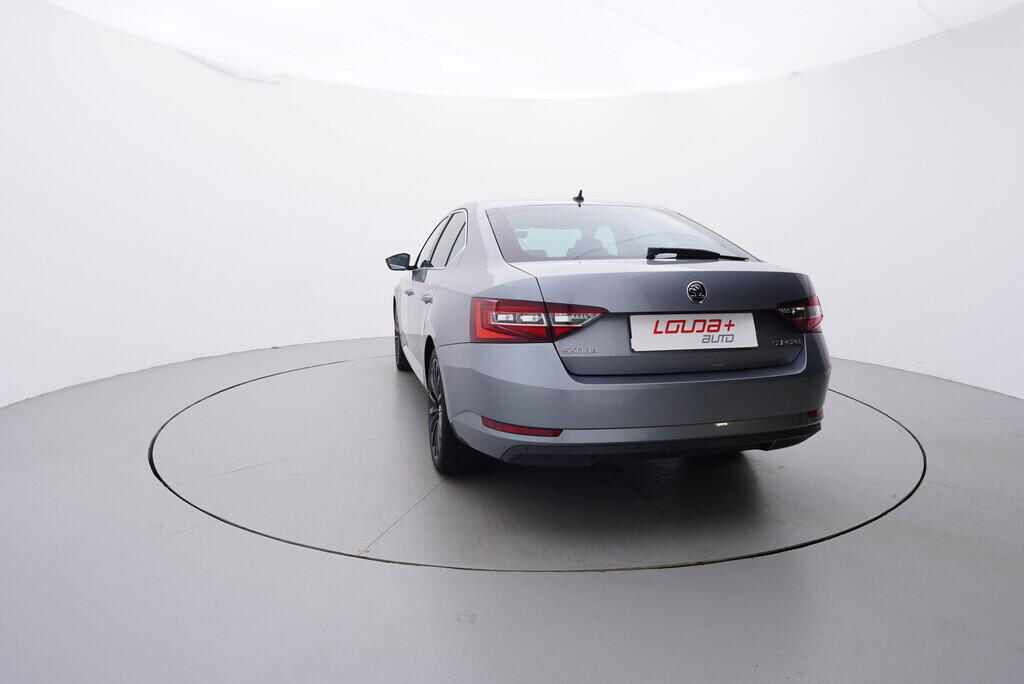OV190V08494_13.webp_SUPERB Style 2.0 TDI 110 kW automat