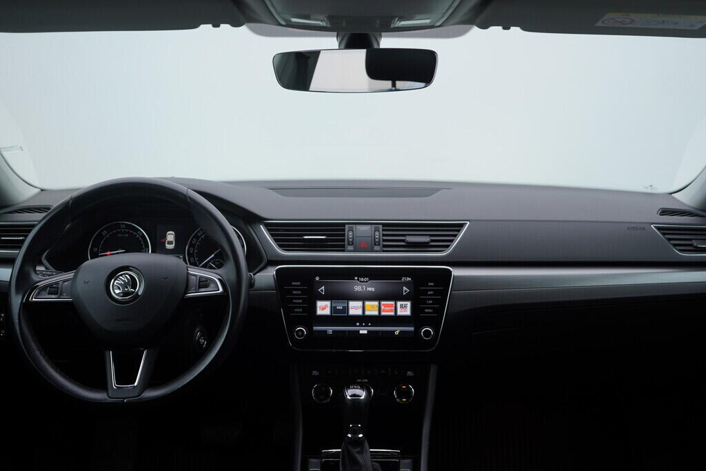 OV190V08494_26.webp_SUPERB Style 2.0 TDI 110 kW automat