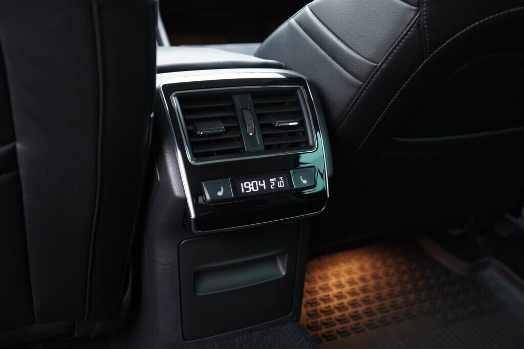 OV190V08494_37.webp_SUPERB Style 2.0 TDI 110 kW automat