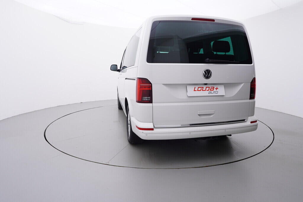 OV190V08502_13.webp_MULTIVAN Highline 2.0 TDI 146 kW automat, DPH