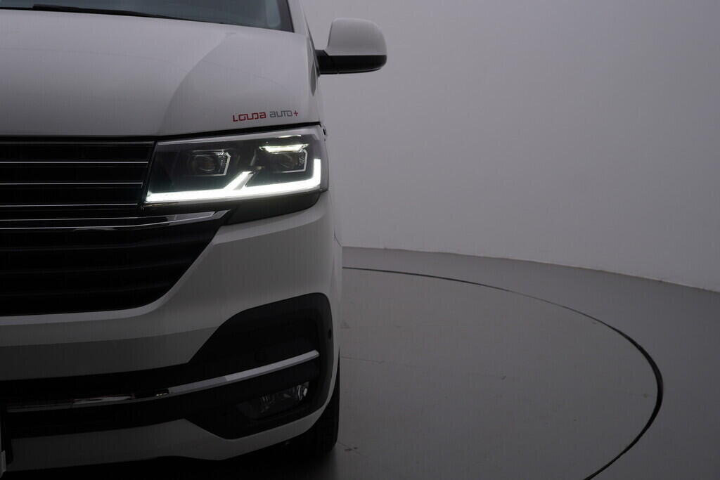 OV190V08502_44.webp_MULTIVAN Highline 2.0 TDI 146 kW automat, DPH