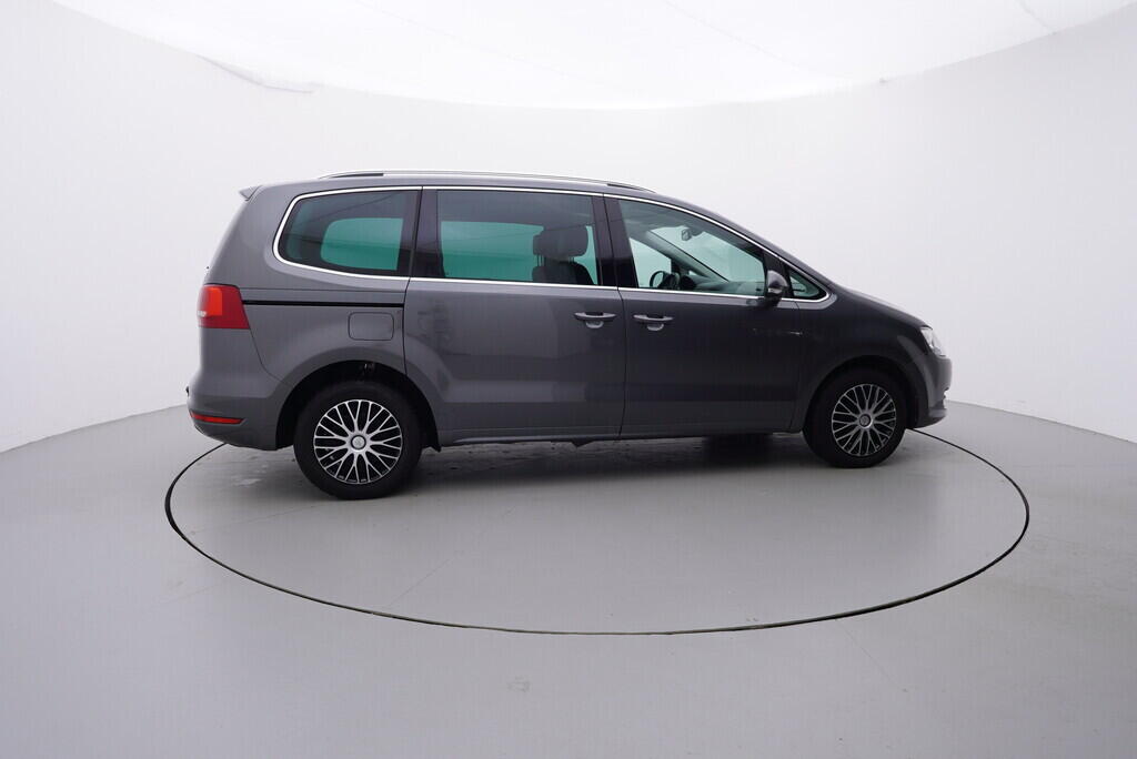 OV190V08504_15.webp_SHARAN Highline  2.0 TDI 130 kW manuál