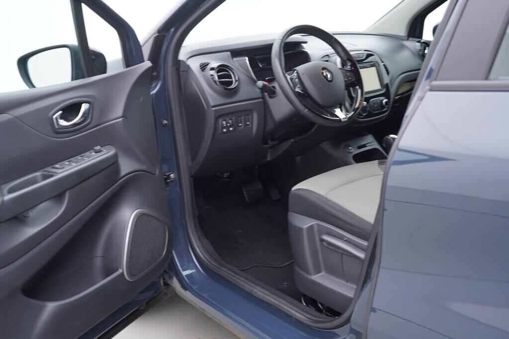 OV190V08506_18.webp_CAPTUR  1.2  87 kW automat