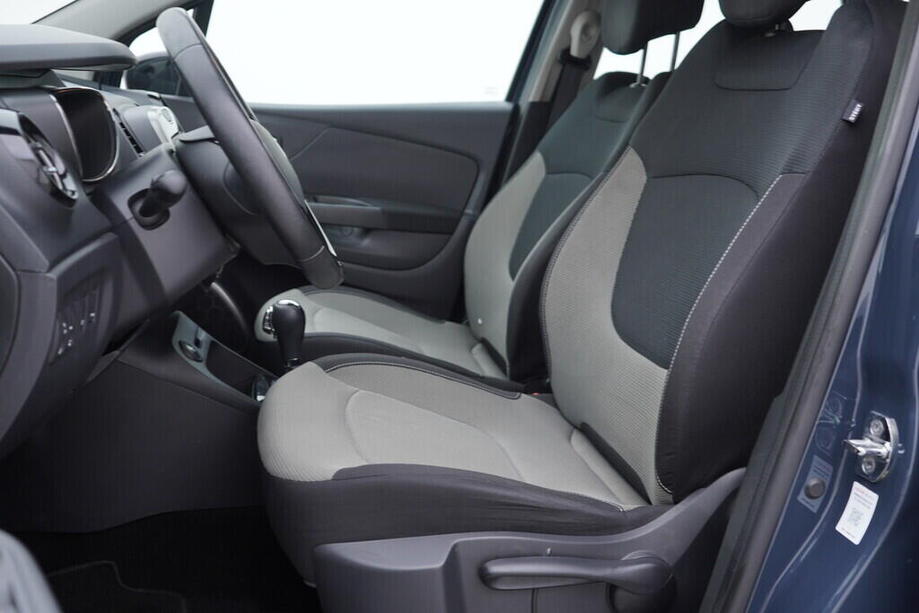 OV190V08506_22.webp_CAPTUR  1.2  87 kW automat