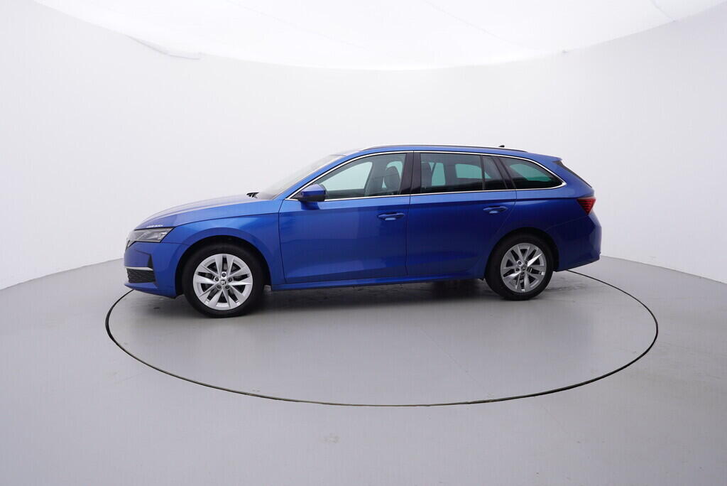 OV190V08507_11.webp_OCTAVIA Top Selection 2.0 TDI 110 kW automat, DPH