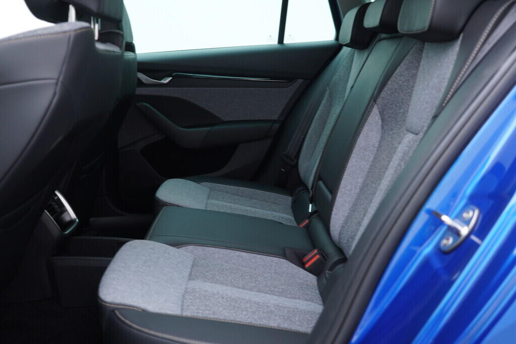 OV190V08507_36.webp_OCTAVIA Top Selection 2.0 TDI 110 kW automat, DPH