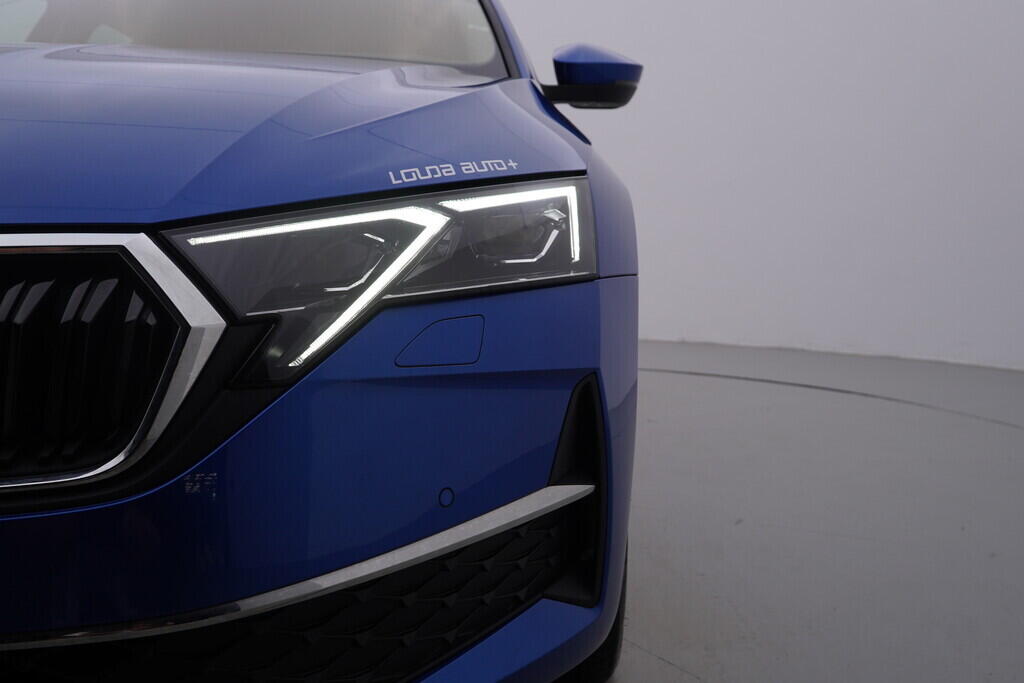 OV190V08507_44.webp_OCTAVIA Top Selection 2.0 TDI 110 kW automat, DPH