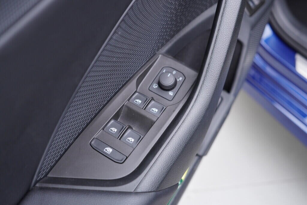 OV190V08508_20.webp_OCTAVIA Style 1.5 TSI 110 kW manuál, DPH