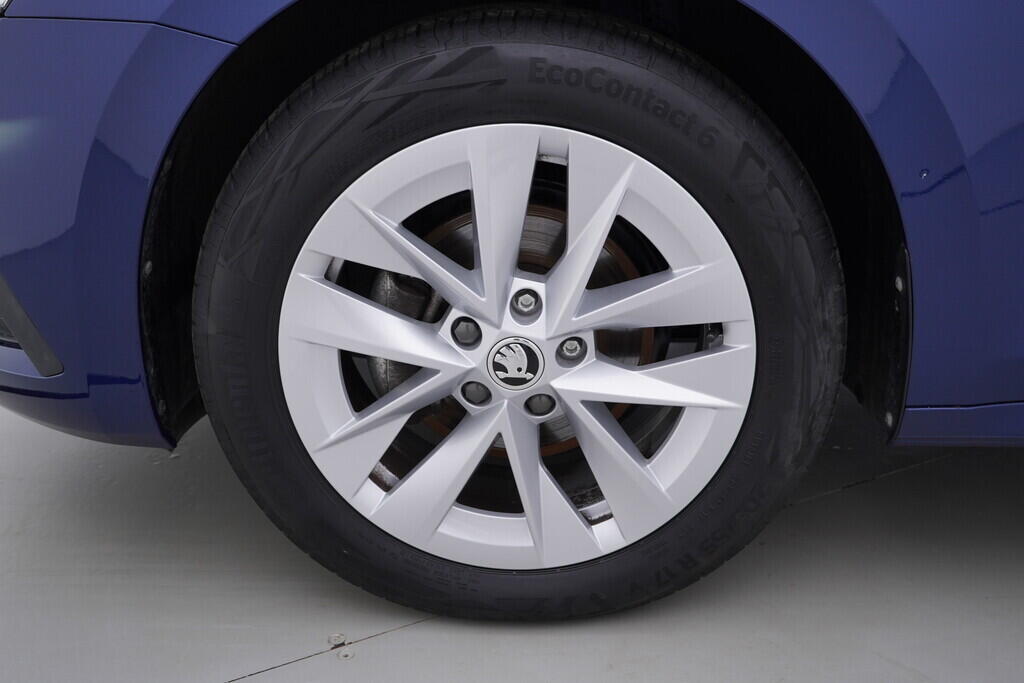 OV190V08508_42.webp_OCTAVIA Style 1.5 TSI 110 kW manuál, DPH