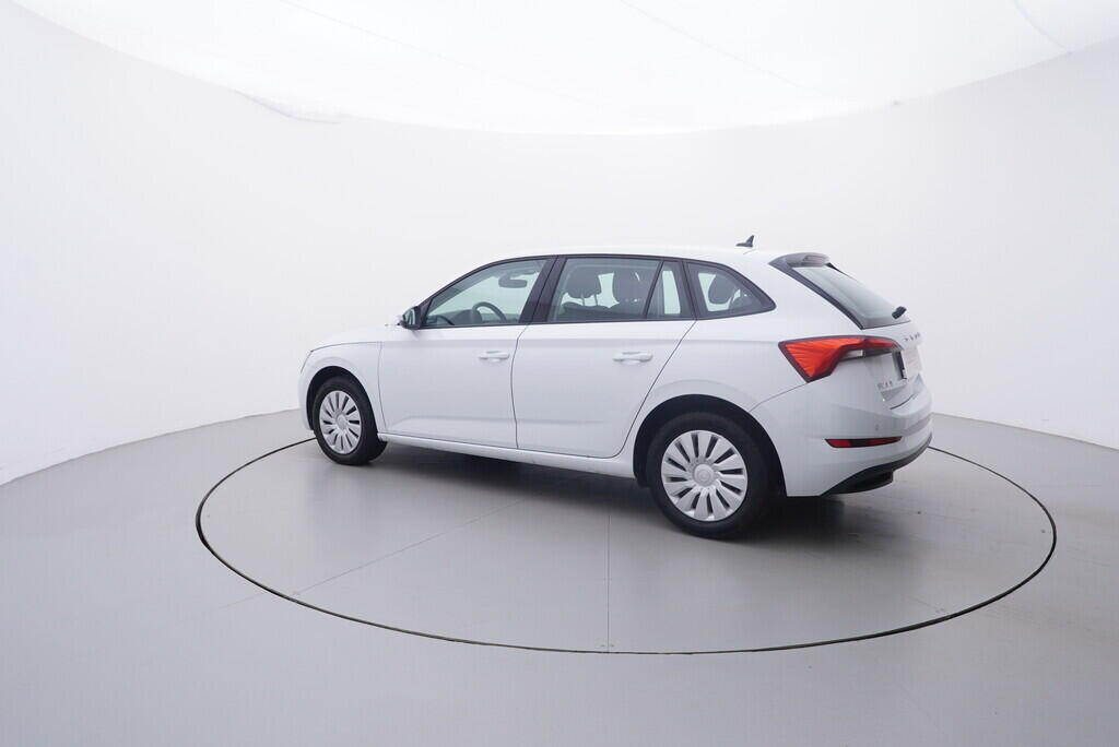 OV190V08511_12.webp_SCALA Ambition 1.0 TSI 81 kW manuál, DPH