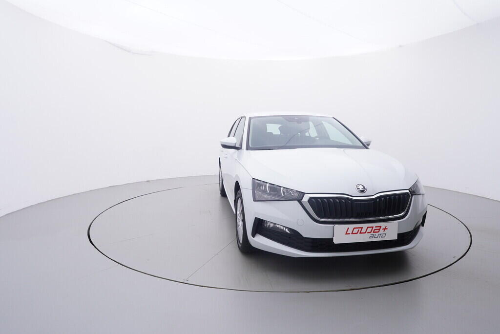 OV190V08511_17.webp_SCALA Ambition 1.0 TSI 81 kW manuál, DPH