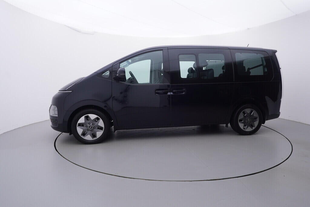 OV190V08513_11.webp_STARIA  2.2 CRDi 130 kW automat, DPH