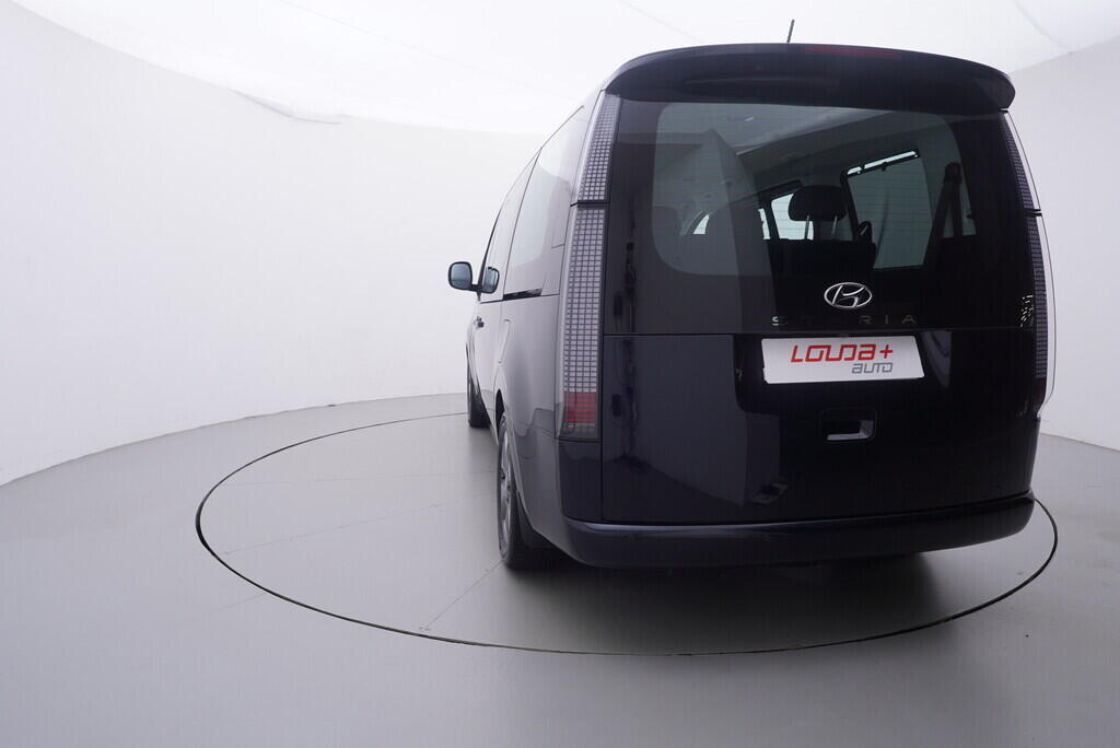 OV190V08513_13.webp_STARIA  2.2 CRDi 130 kW automat, DPH