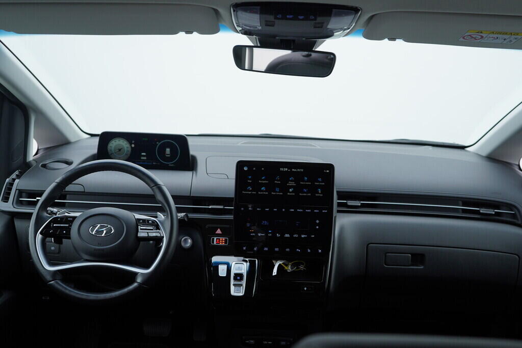 OV190V08513_27.webp_STARIA  2.2 CRDi 130 kW automat, DPH