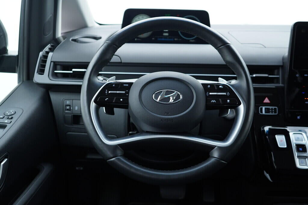 OV190V08513_28.webp_STARIA  2.2 CRDi 130 kW automat, DPH