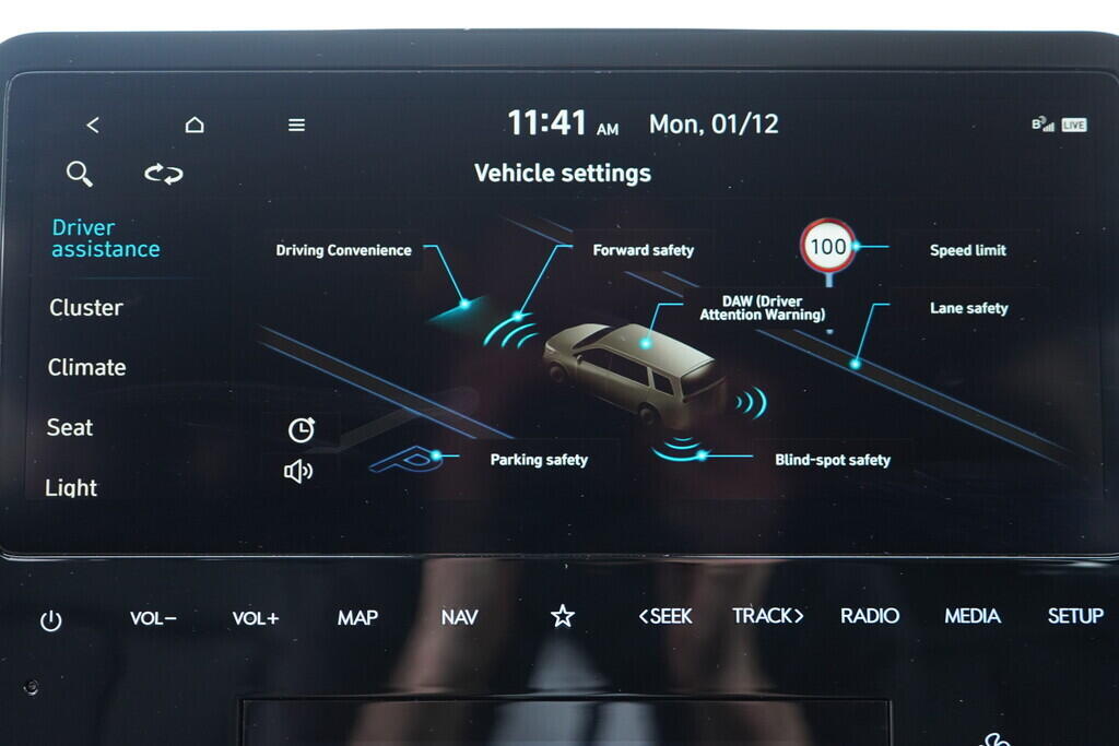 OV190V08513_30.webp_STARIA  2.2 CRDi 130 kW automat, DPH