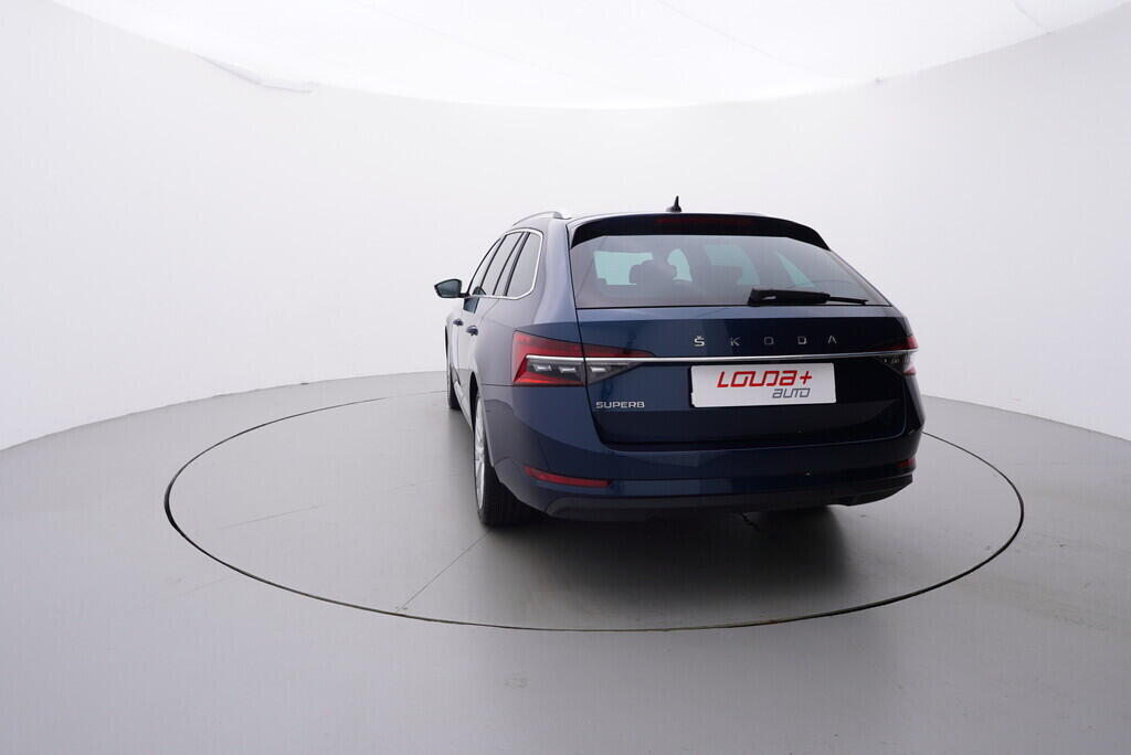 OV190V08514_13.webp_SUPERB Style 2.0 TDI 110 kW automat, DPH