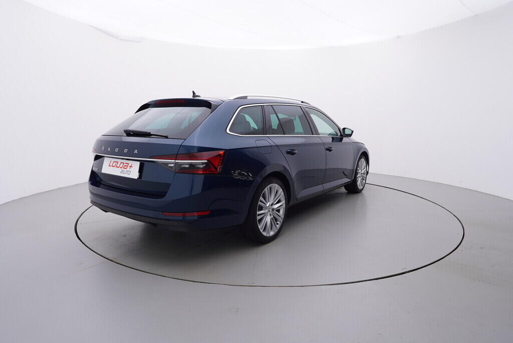 OV190V08514_14.webp_SUPERB Style 2.0 TDI 110 kW automat, DPH