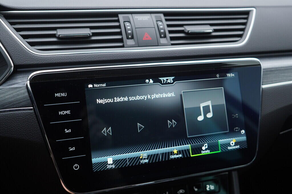 OV190V08514_30.webp_SUPERB Style 2.0 TDI 110 kW automat, DPH