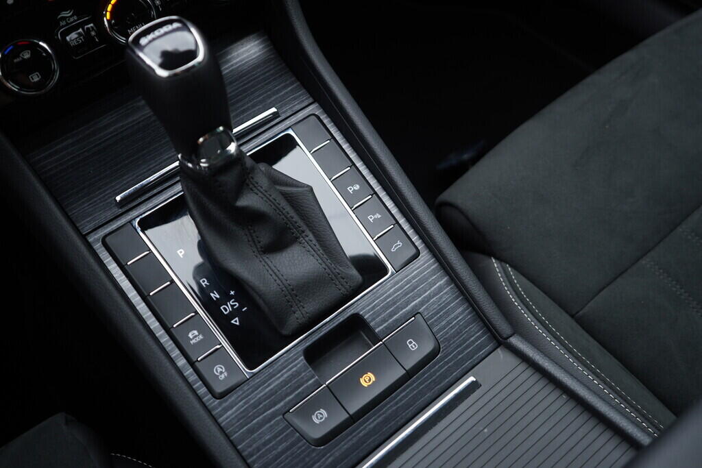OV190V08514_35.webp_SUPERB Style 2.0 TDI 110 kW automat, DPH
