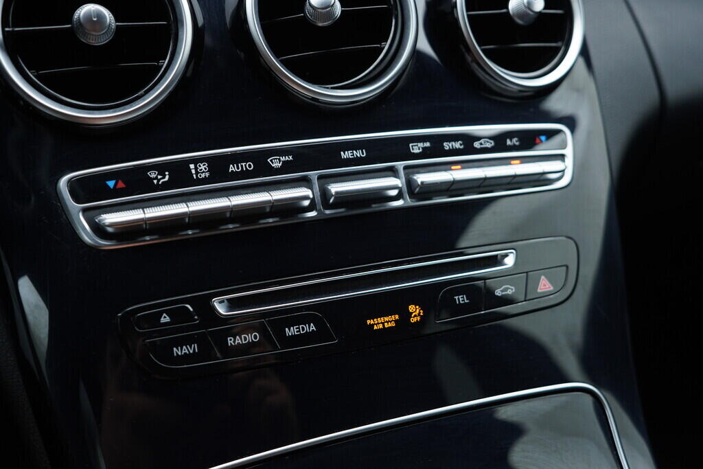 OV190V08515_31.webp_C200 Avantgarde 1.6 CDi 100 kW automat