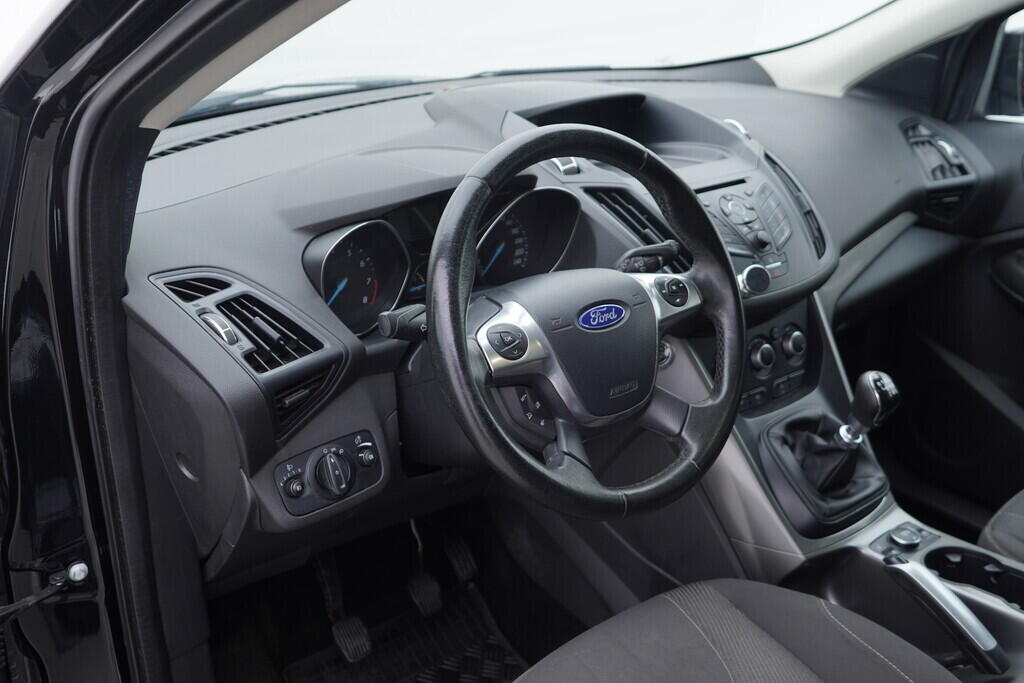 OV190V08518_21.webp_KUGA  1.6  110 kW manuál