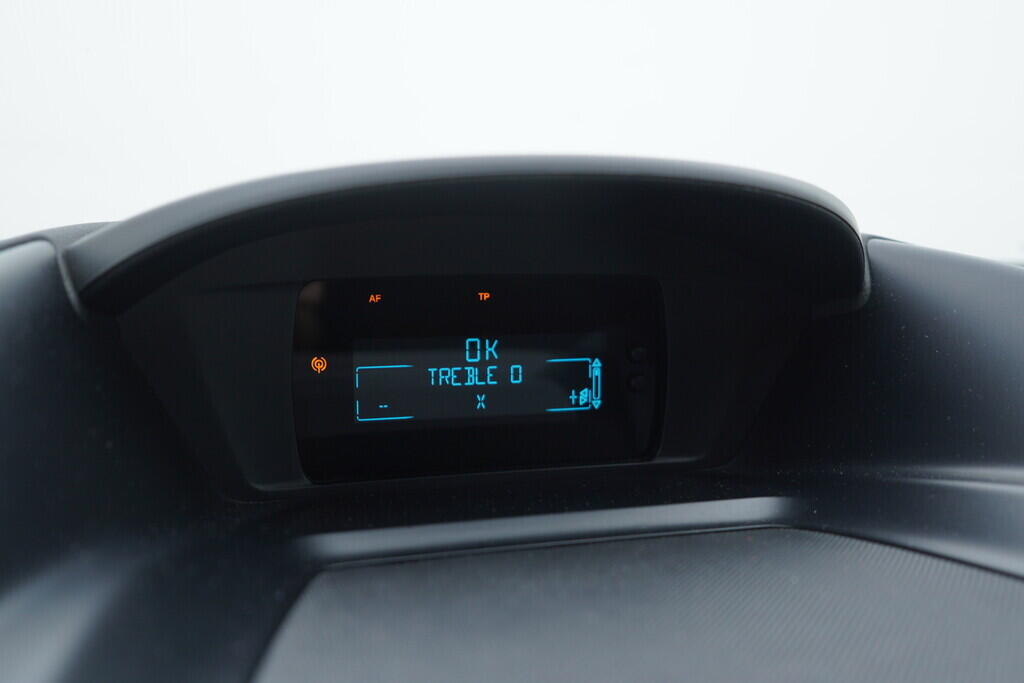 OV190V08518_29.webp_KUGA  1.6  110 kW manuál